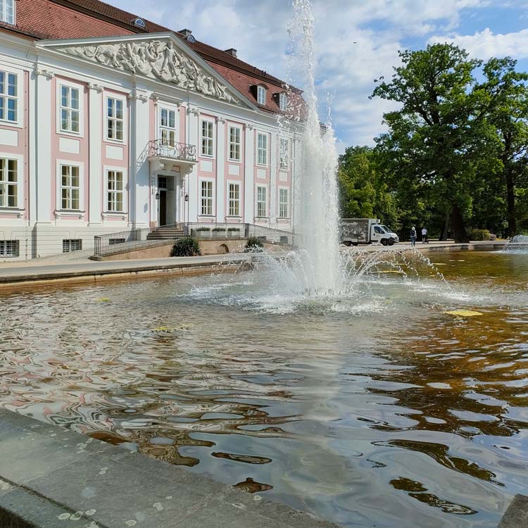 Schloss Friedrichsfelde